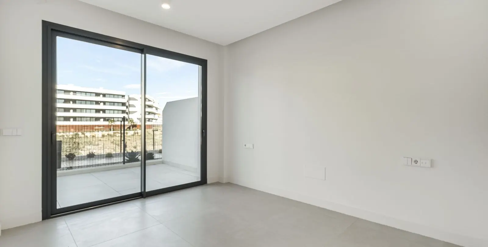 Sale of ground floor apartment in Fuengirola 20