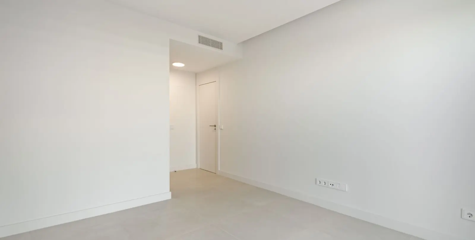 Sale of ground floor apartment in Fuengirola 21