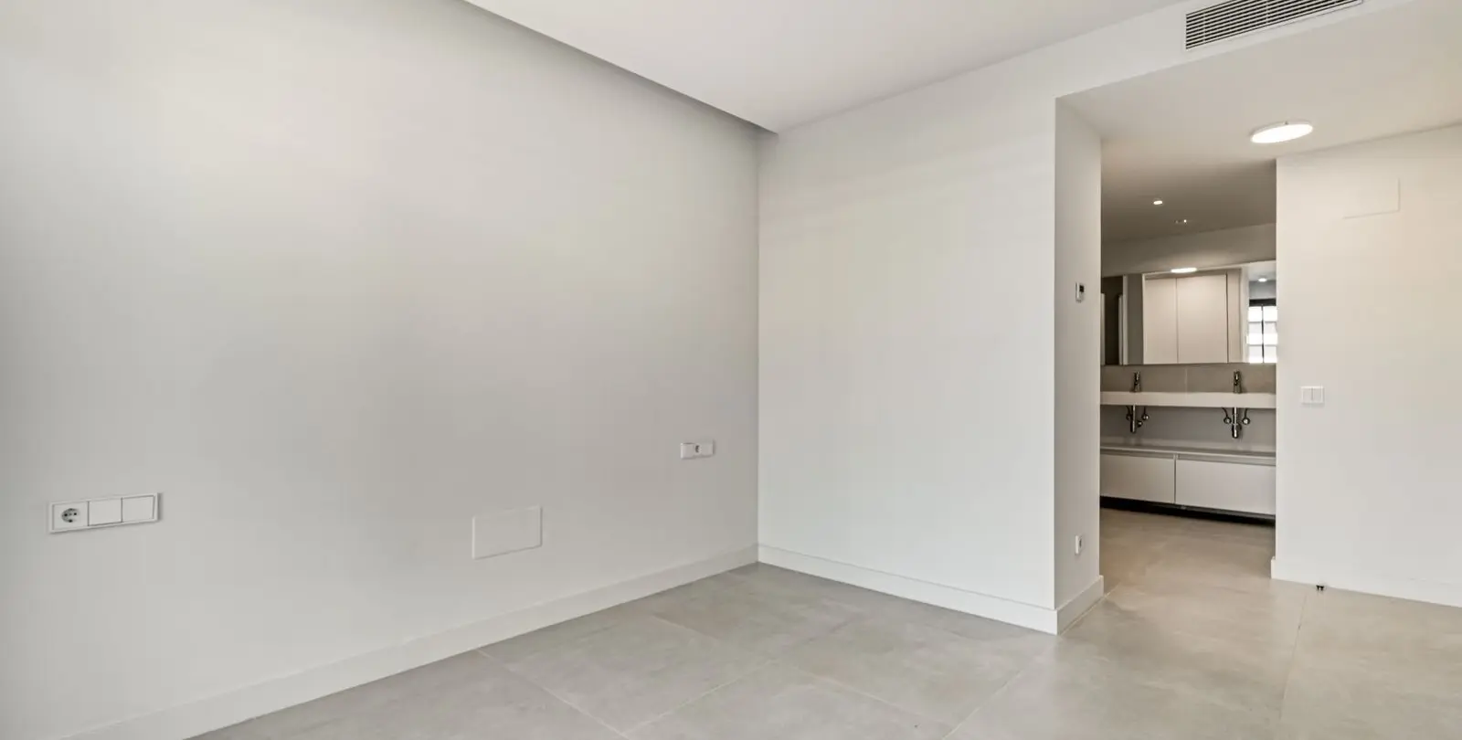 Sale of ground floor apartment in Fuengirola 22