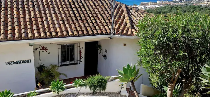 Sale of detached villa in La Cala de Mijas 0