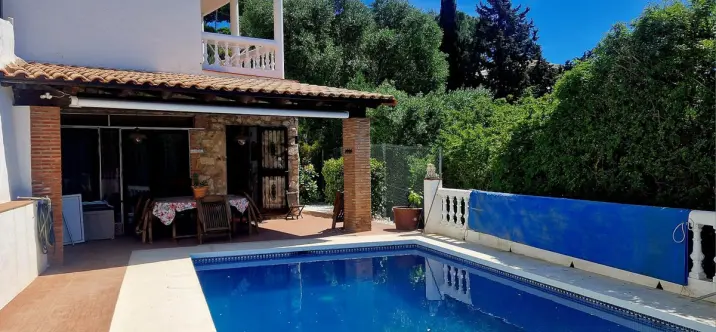 Sale of detached villa in La Cala de Mijas 1