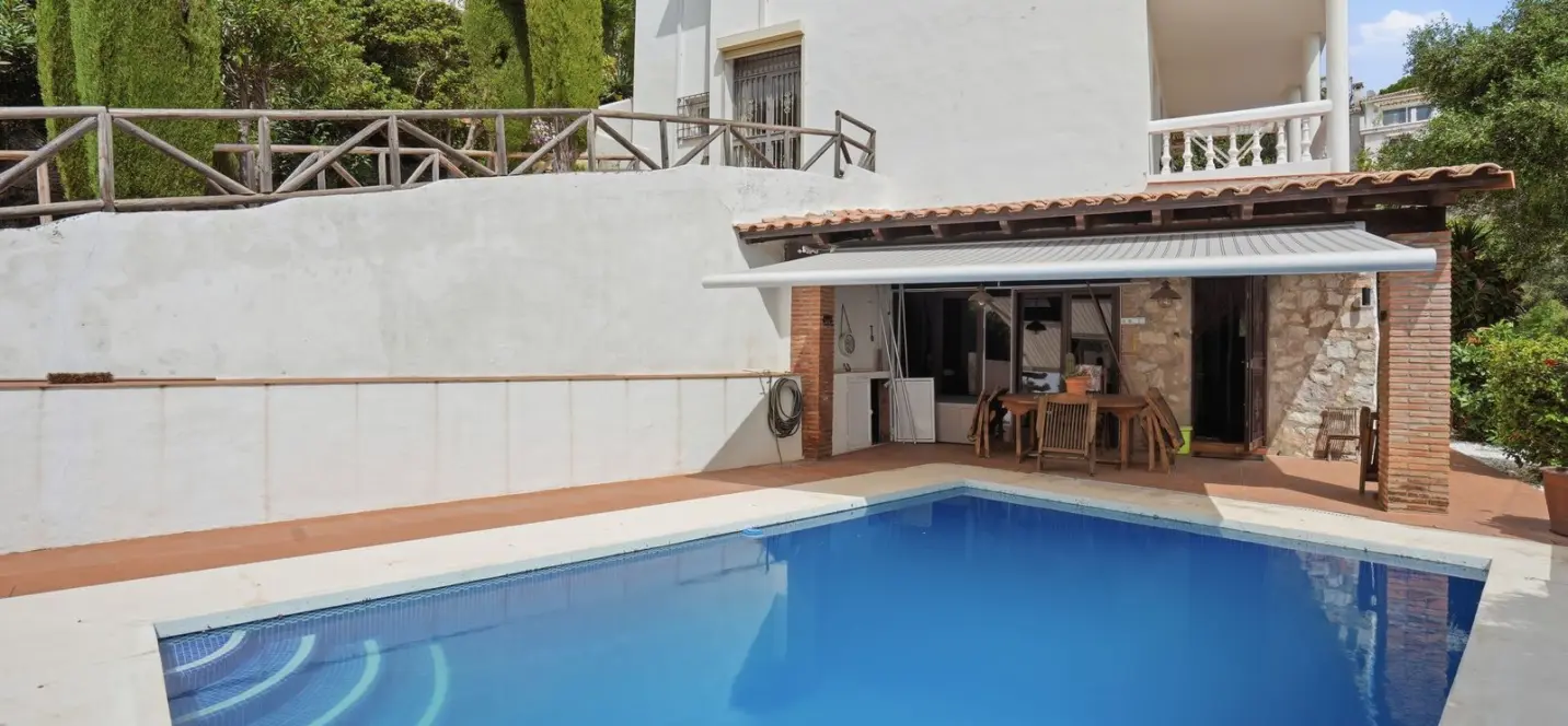 Sale of detached villa in La Cala de Mijas 1