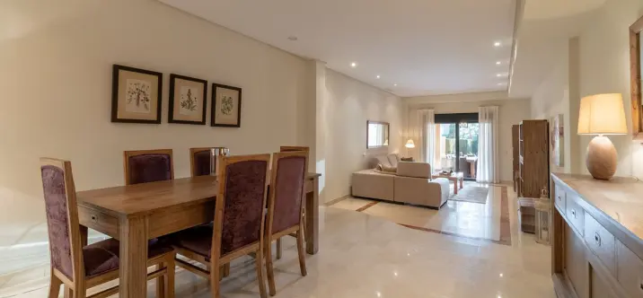 Продажа апартаментов на первом этаже в Puerto Banús 3