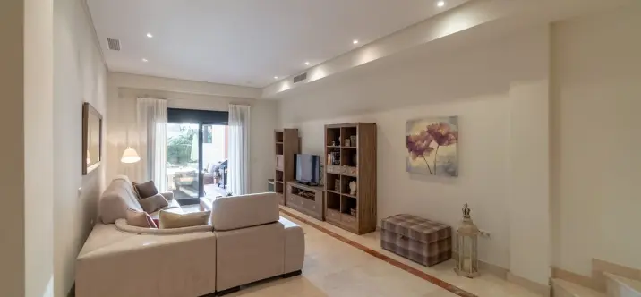 Продажа апартаментов на первом этаже в Puerto Banús 4