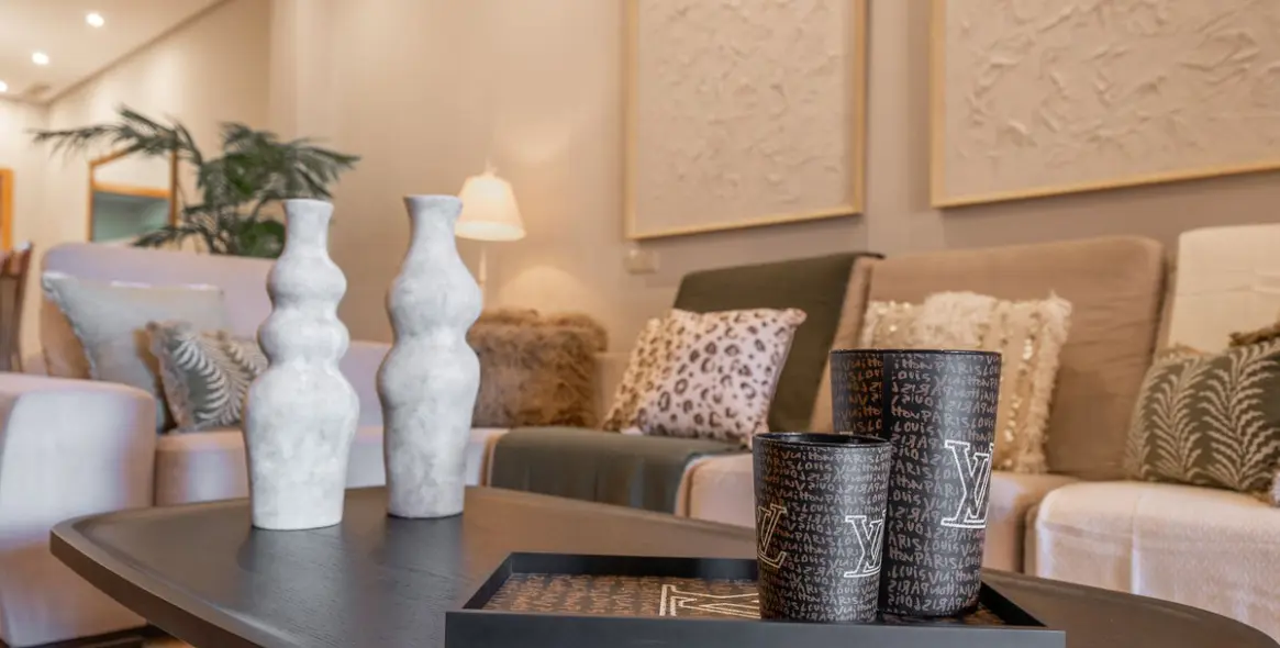 Venta de apartamento en planta baja en Puerto Banús 95