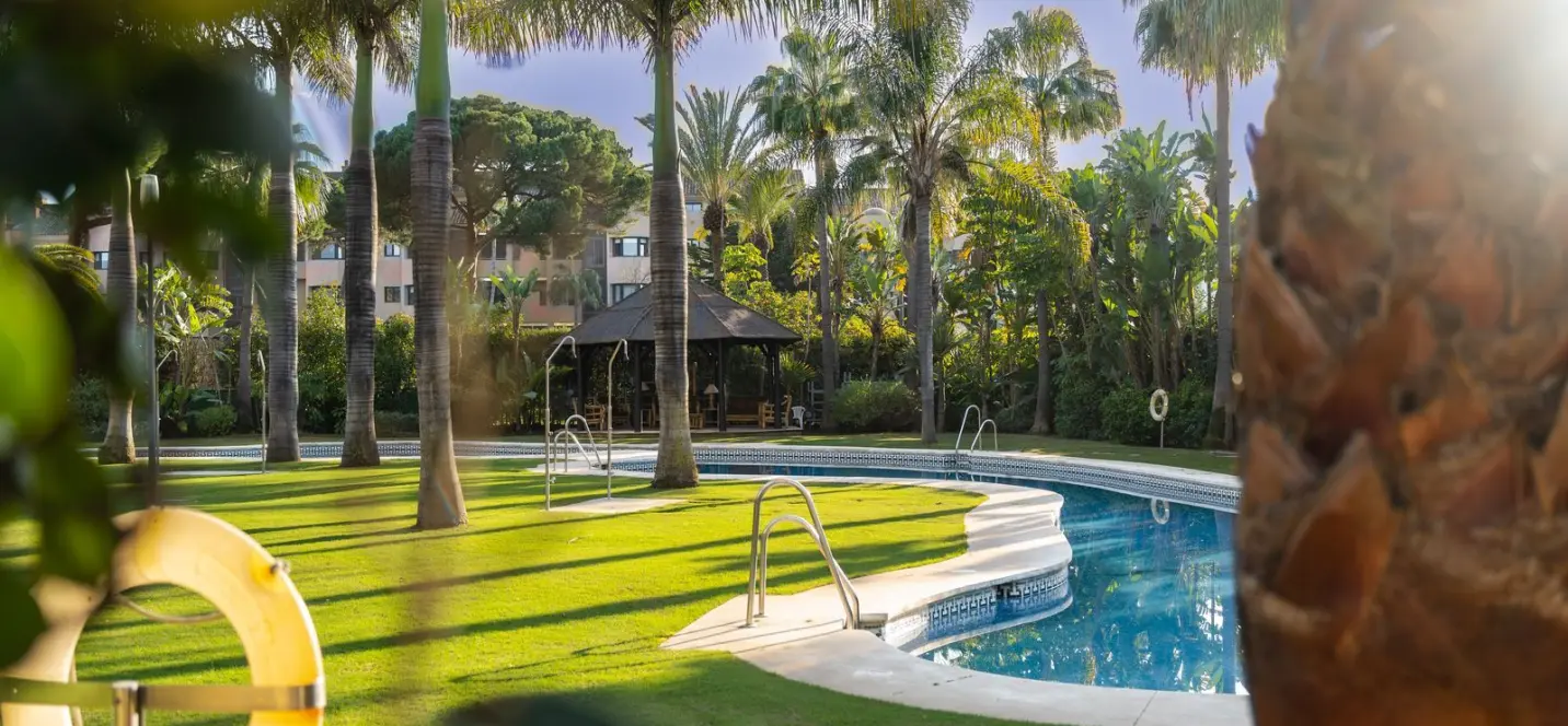 Продажа апартаментов на первом этаже в Puerto Banús 1