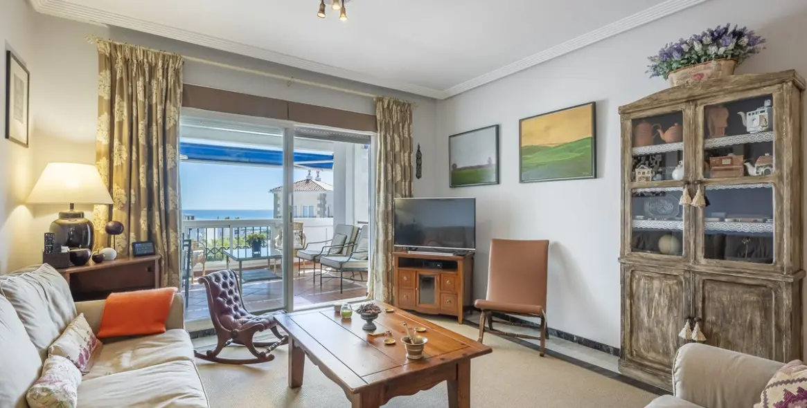 Продажа апартаментов на среднем этаже в Puerto Banús 7