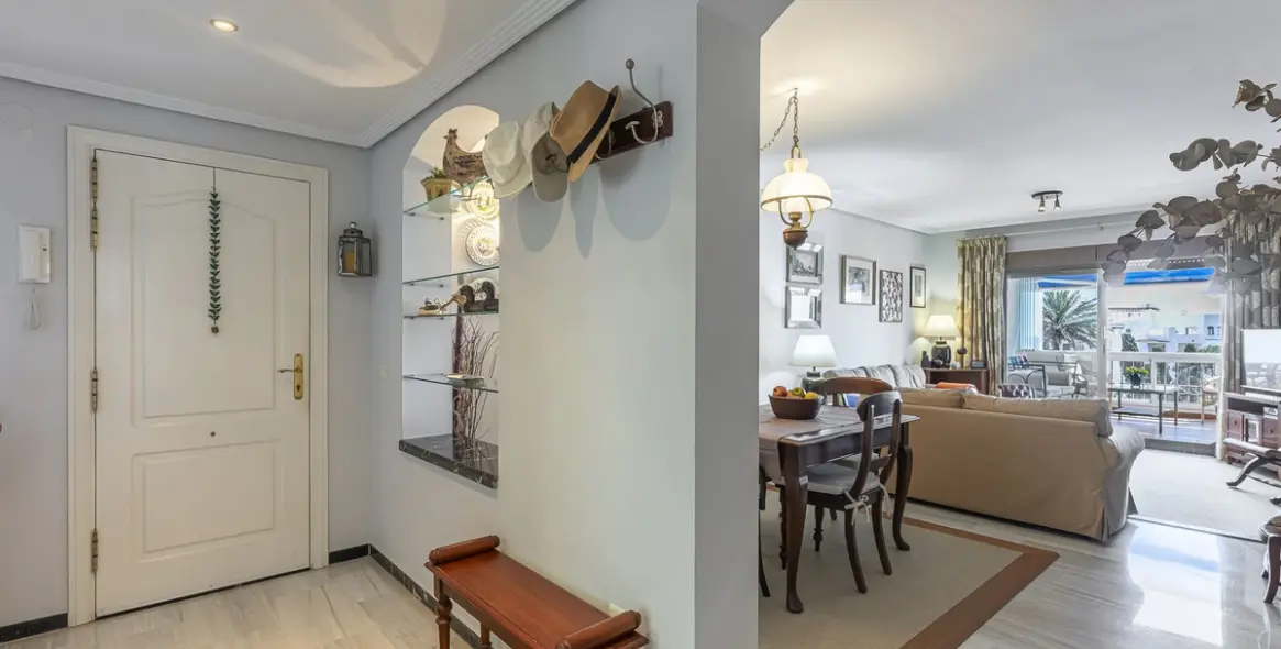 Продажа апартаментов на среднем этаже в Puerto Banús 11