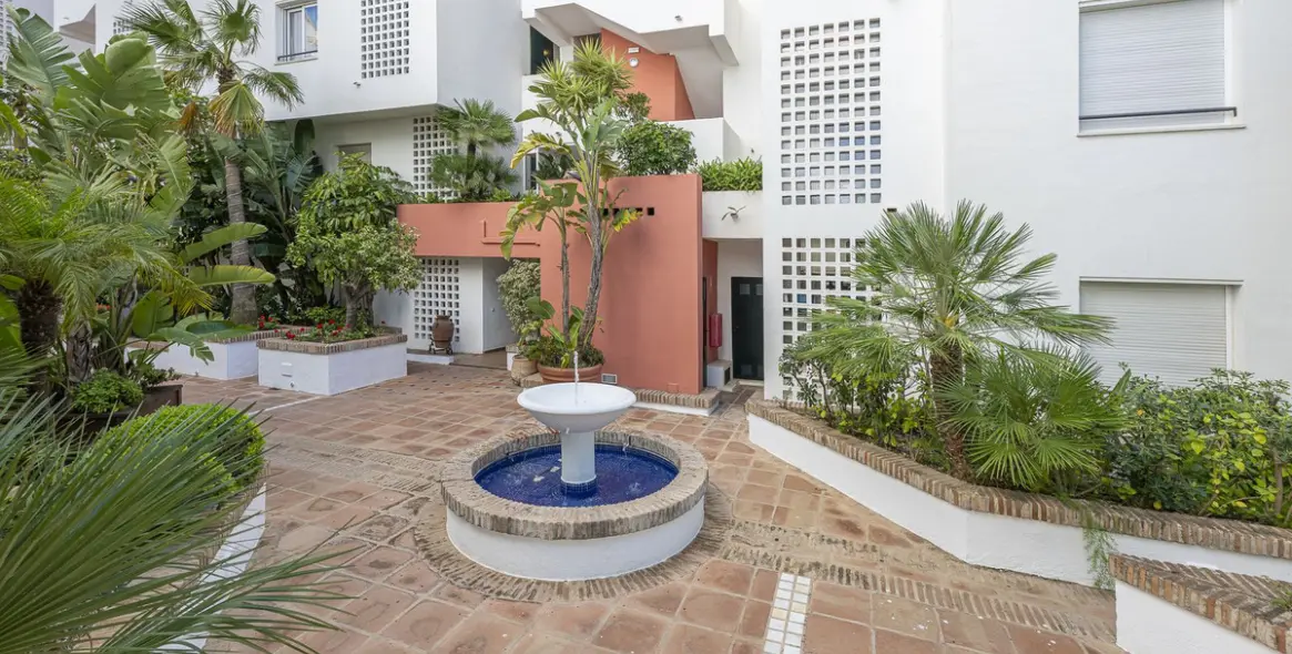 Продажа апартаментов на среднем этаже в Puerto Banús 34