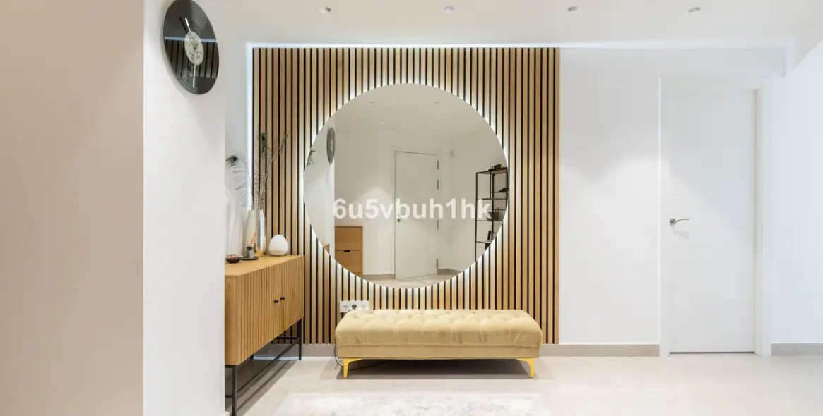 Продажа апартаментов на среднем этаже в Torrequebrada 17