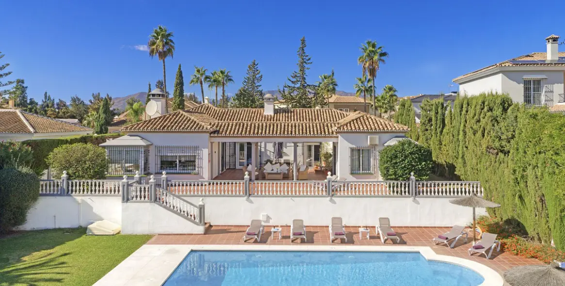 Venta de villa independiente en Mijas Golf 1