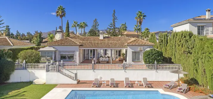 Sale of detached villa in Mijas Golf 0