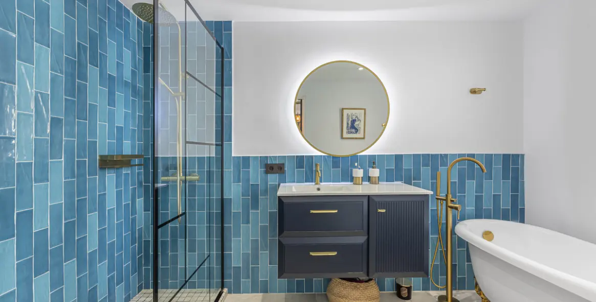 Продажа  отдельно стоящей виллы в Estepona 46