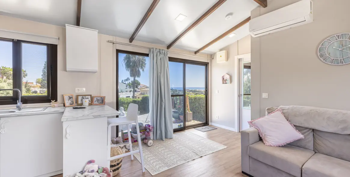 Продажа  отдельно стоящей виллы в Estepona 89