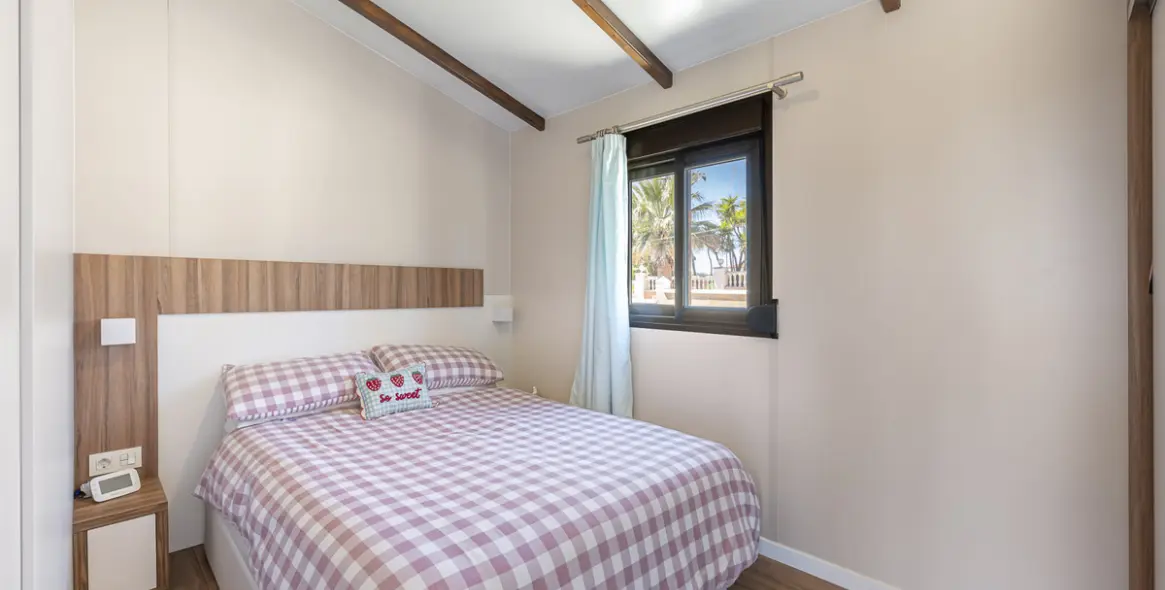 Продажа  отдельно стоящей виллы в Estepona 92