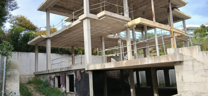 Продажа  жилого участка в Benahavís 3