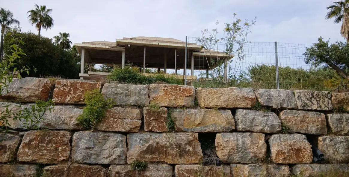 Продажа  жилого участка в Benahavís 10