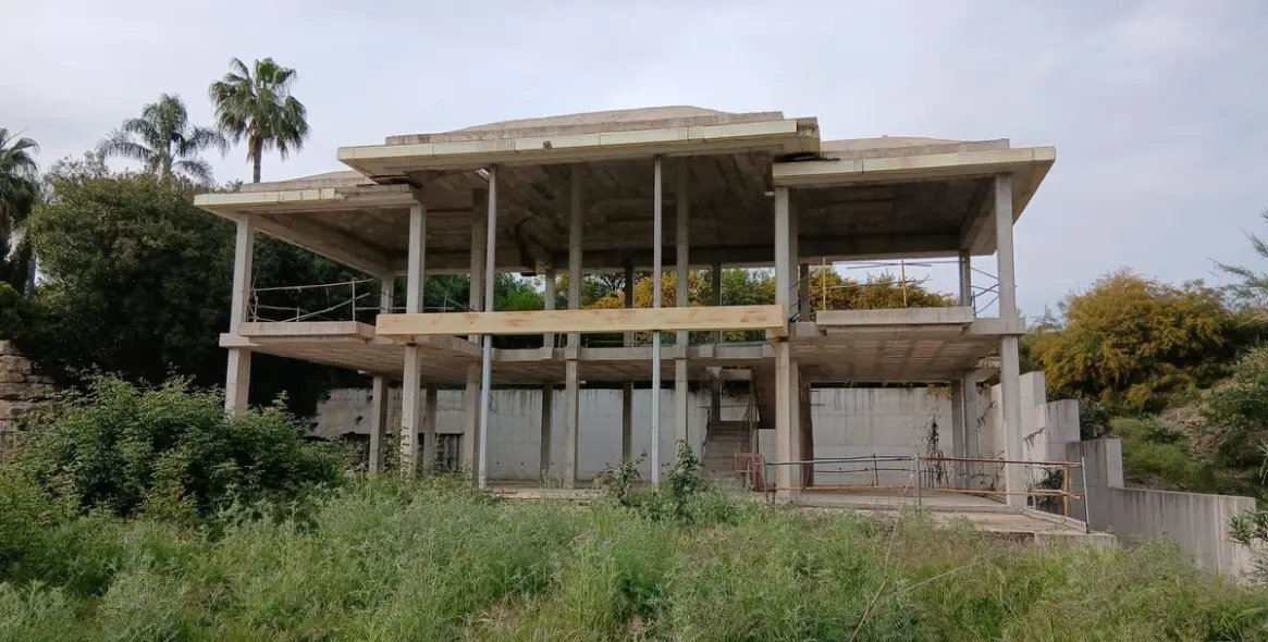 Продажа  жилого участка в Benahavís 18