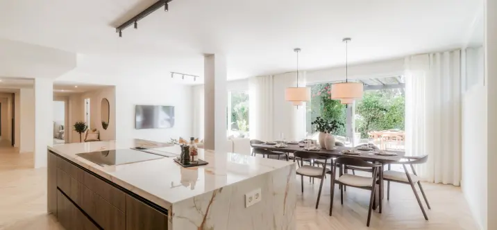 Продажа апартаментов на первом этаже в The Golden Mile 4