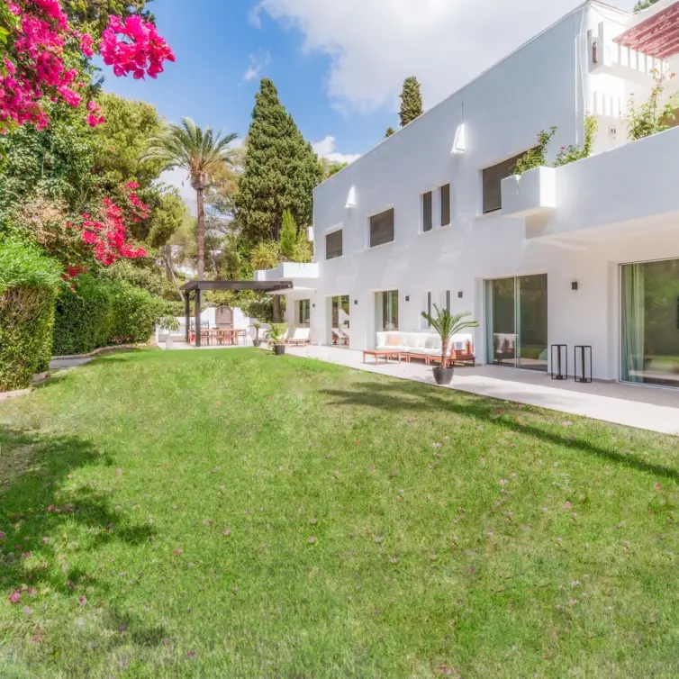 Venta de apartamento en planta baja en The Golden Mile