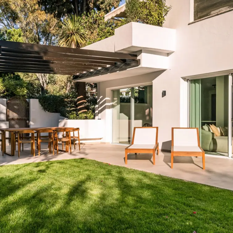 Venta de apartamento en planta baja en The Golden Mile