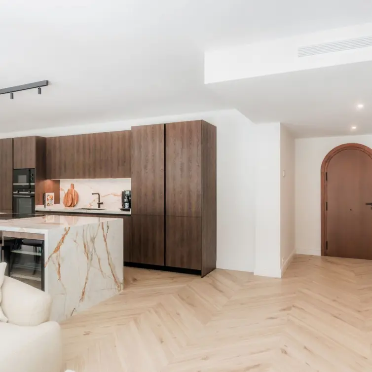 Venta de apartamento en planta baja en The Golden Mile