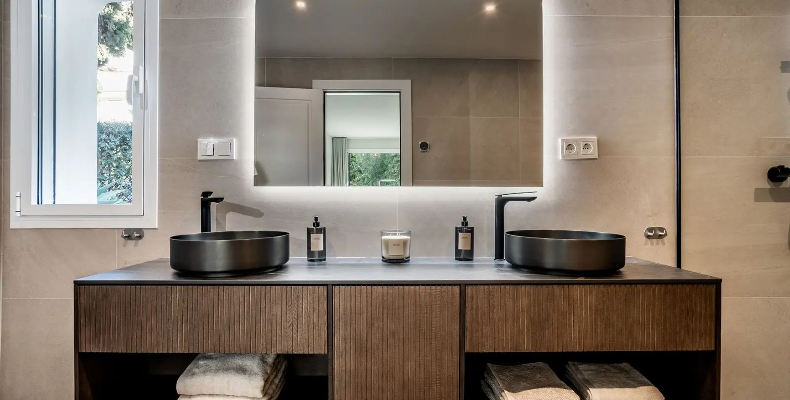 Sale of ground floor apartment in The Golden Mile 18