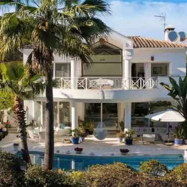 Продажа  отдельно стоящей виллы в New Golden Mile