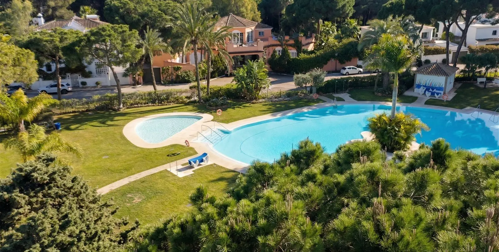 Venta de villa independiente en New Golden Mile 20