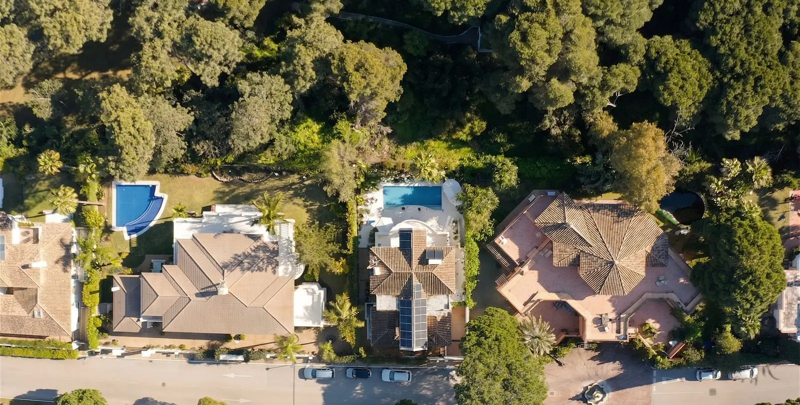 Venta de villa independiente en New Golden Mile 24