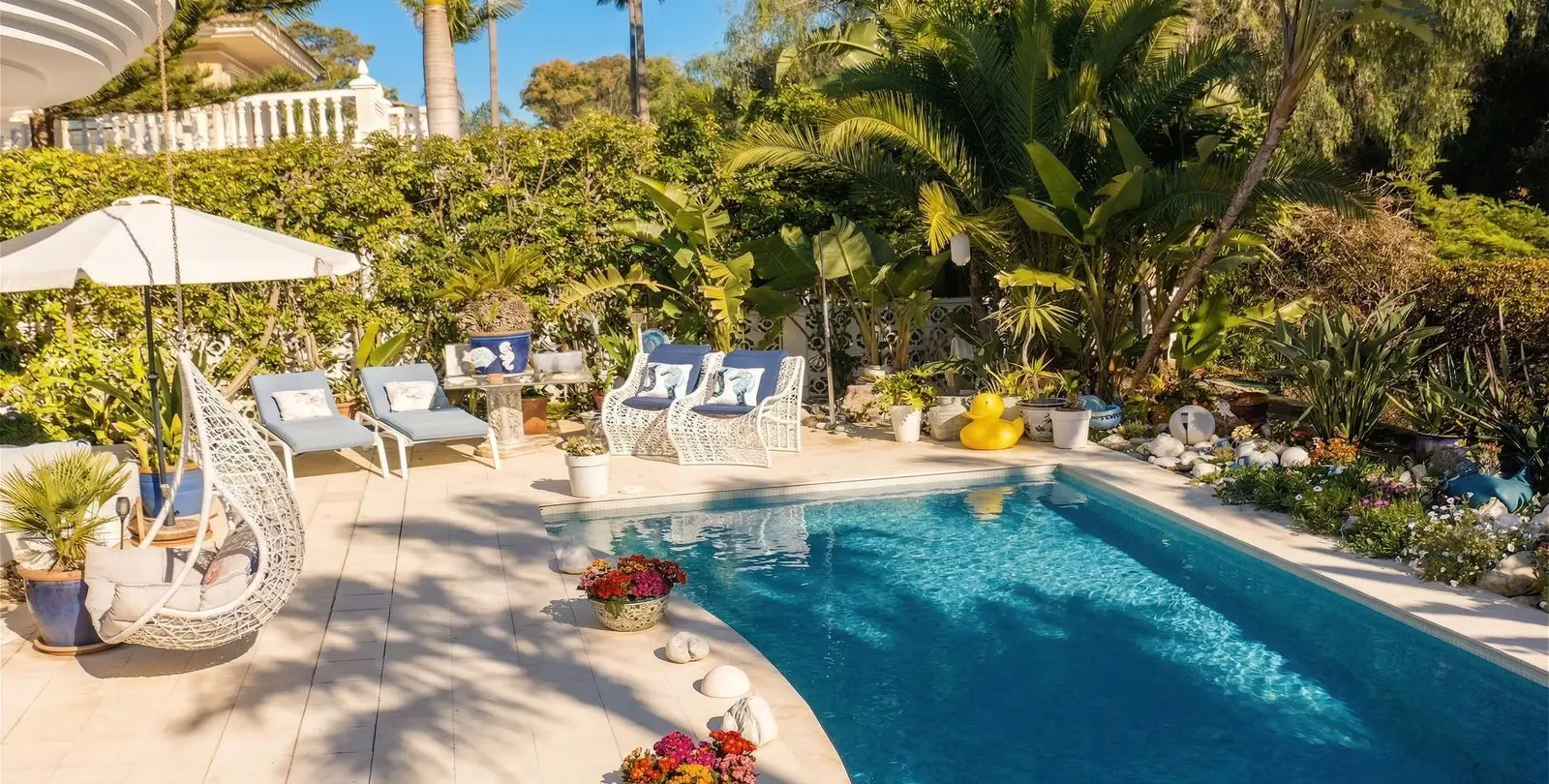 Venta de villa independiente en New Golden Mile 27