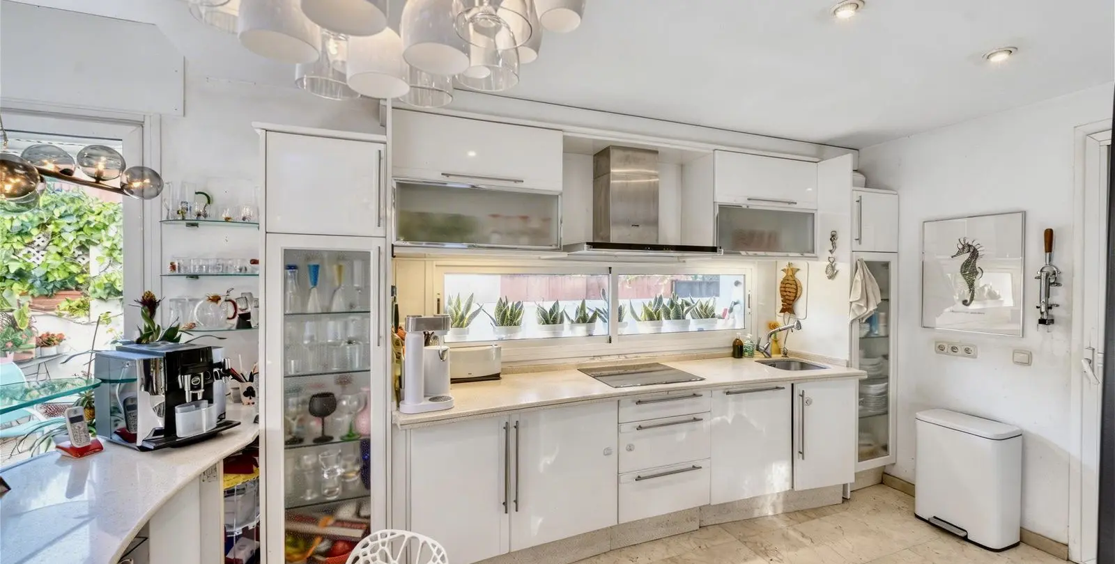 Venta de villa independiente en New Golden Mile 38