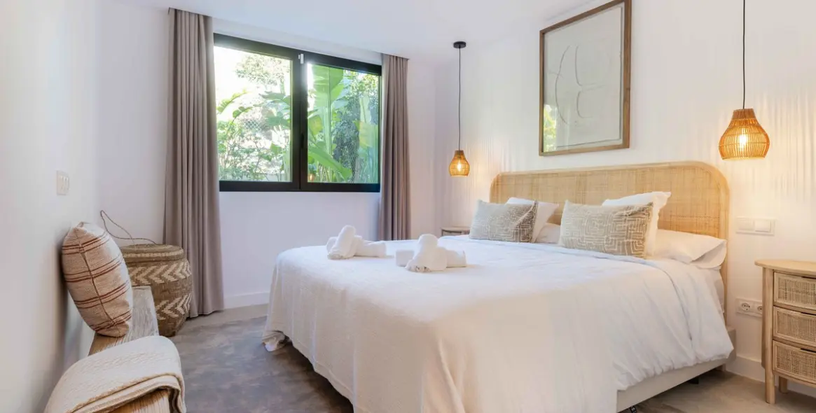 Продажа дома на две семьи в El Paraiso 19