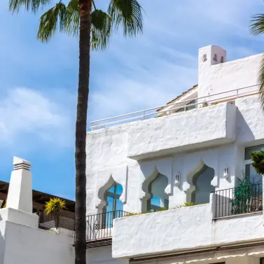 Продажа двухуровневого пентхауса в Puerto Banús