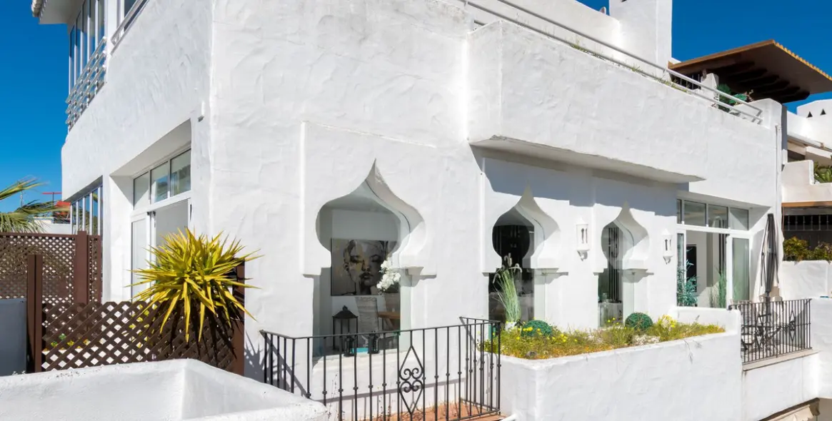 Продажа двухуровневого пентхауса в Puerto Banús 7