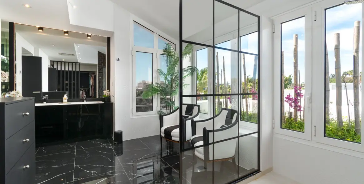 Продажа двухуровневого пентхауса в Puerto Banús 15