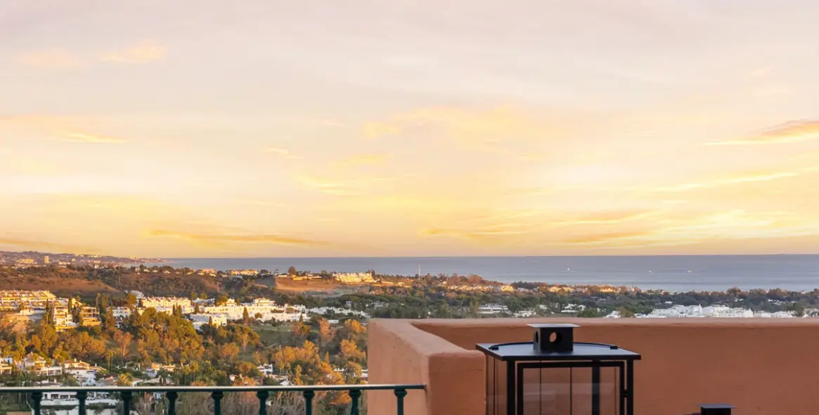 Продажа двухуровневого пентхауса в Nueva Andalucía 14