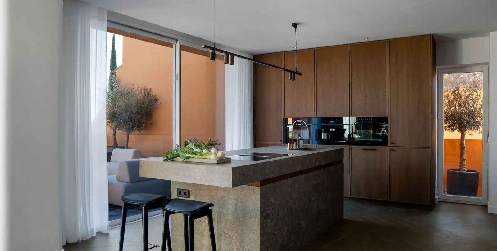 Sale of penthouse duplex in Nueva Andalucía 5