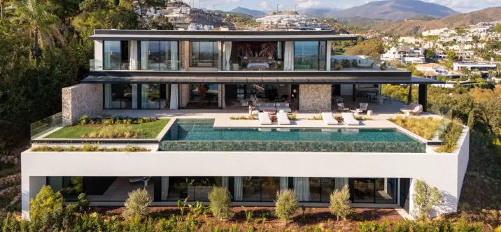 Продажа  отдельно стоящей виллы в La Quinta 3