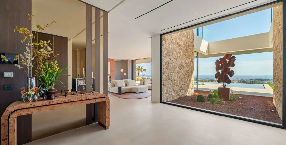 Продажа  отдельно стоящей виллы в La Quinta 20