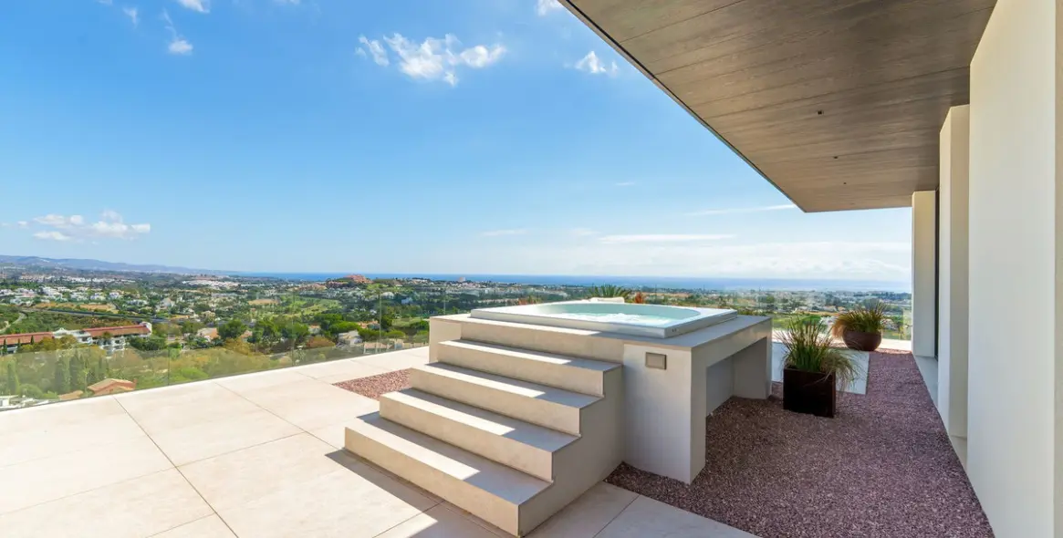 Продажа  отдельно стоящей виллы в La Quinta 47