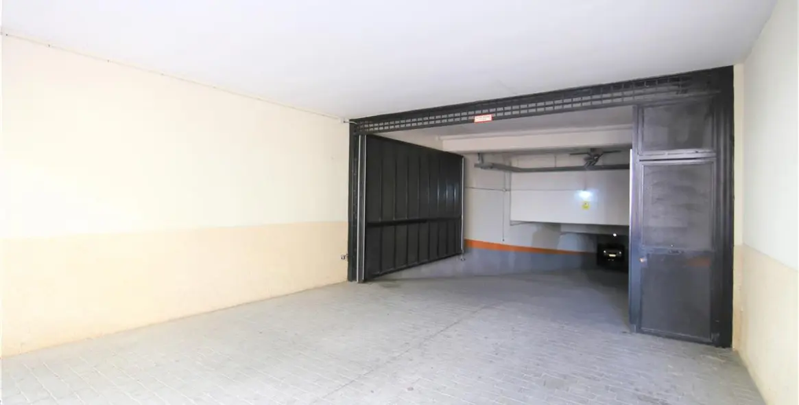 Short-term rent of middle floor apartment in Estepona 20