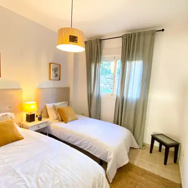 Long-term rent of middle floor apartment in Casares