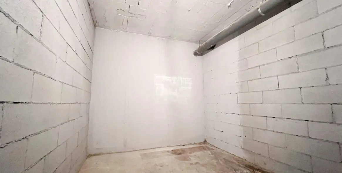 Long-term rent of middle floor apartment in Casares 10