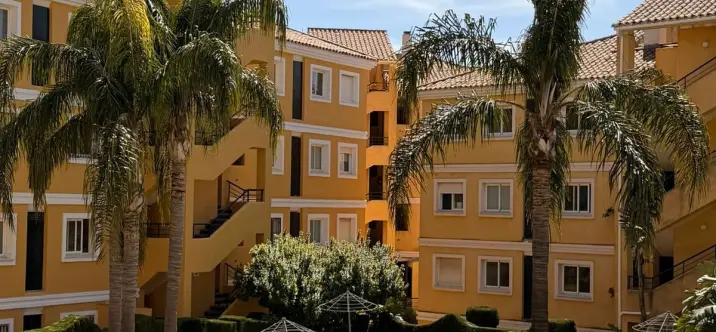 Long-term rent of middle floor apartment in Mijas 0