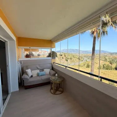 Long-term rent of middle floor apartment in Mijas