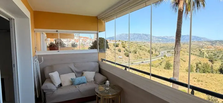 Long-term rent of middle floor apartment in Mijas 2