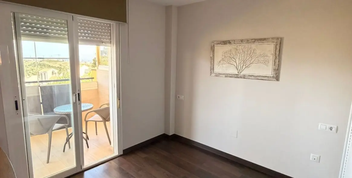 Alquiler a largo plazo de apartamento en planta media en Mijas 6