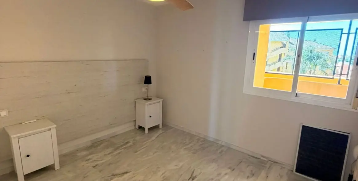 Alquiler a largo plazo de apartamento en planta media en Mijas 9