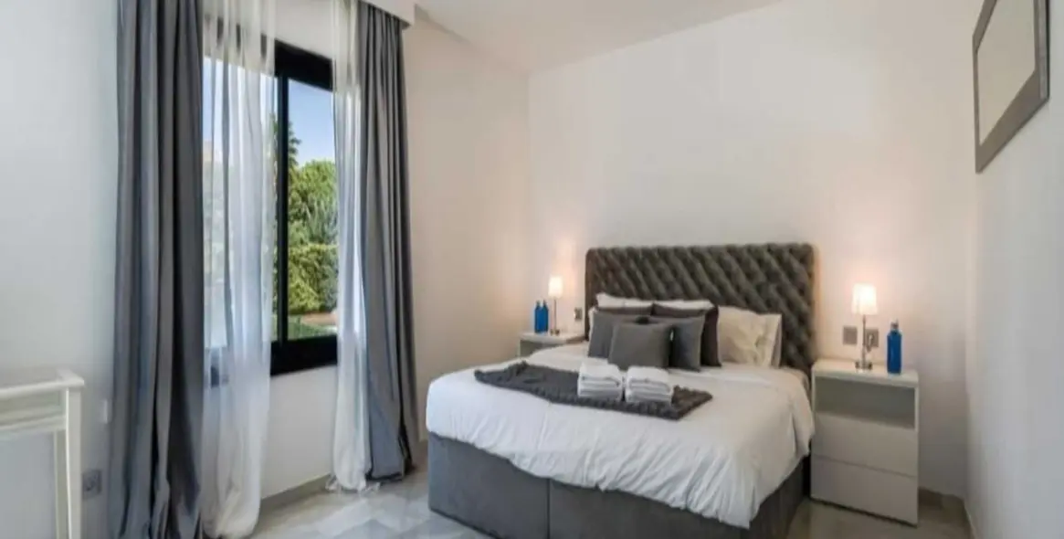 Long-term rent of detached villa in Nueva Andalucía 19